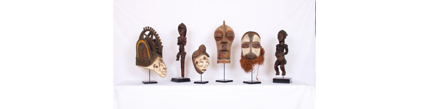 socle pour masques et statuettes - masque africain, art africain
